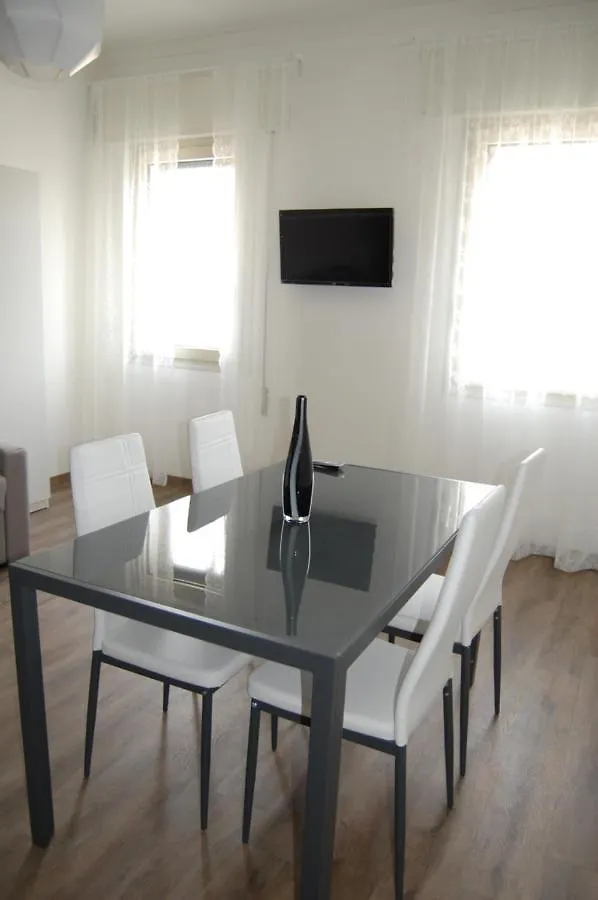 Locazione Turistica Elite Parco Brentelle Bed & Breakfast - Chiesanuova 135 E 167 Padova 0*,